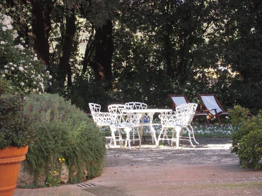 Villa Caprera Siena Exterior foto